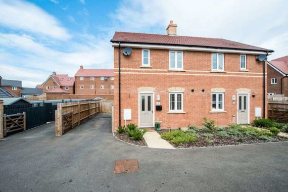3 Bedroom Semi-Detac...